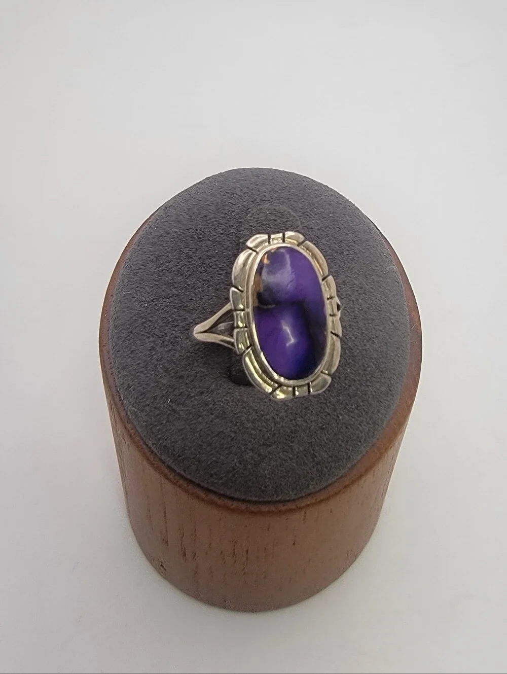 Sterling Silver Purple Stone Oval Ring